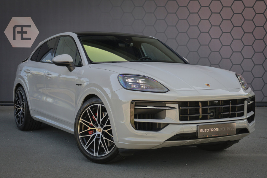 Porsche Cayenne Coupé 3.0 S E-Hybrid 520PK | PASSENGER DISPLAY | ELEKTRISCHE TREKHAAK | PASM | BOSE | SOUND PACKAGE PLUS | PRIVACY GLASS | PANORAMADAK
