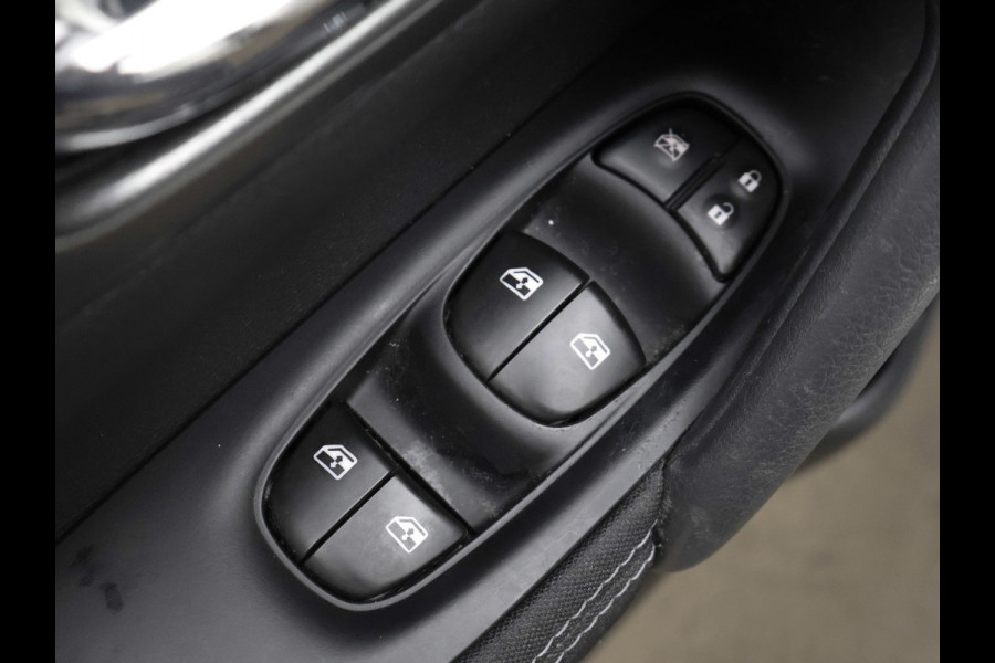 Nissan QASHQAI 1.2 N-Connecta Sport (PANORAMADAK,NAVI,CAMERA,360 VIEW,CLIMATE,CRUISE,GETINT,SPORTSTOELEN,LM VELGEN,NETTE STAAT)