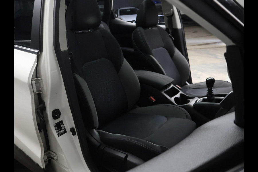 Nissan QASHQAI 1.2 N-Connecta Sport (PANORAMADAK,NAVI,CAMERA,360 VIEW,CLIMATE,CRUISE,GETINT,SPORTSTOELEN,LM VELGEN,NETTE STAAT)