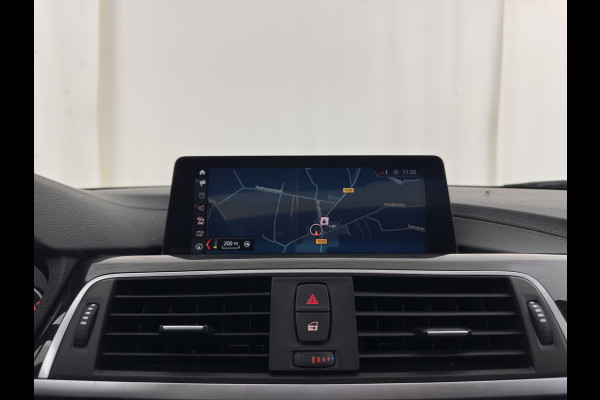 BMW 3-serie 330e High Executive (Plug-in) (INCL.BTW) Aut. *PANO | HEAD-UP | LEATHER | FULL-LED | MEMORY-PACK | HARMAN/KARDON | BLIND-SPOT | KEYLESS | CAMERA | NAVI-FULLMAP | DAB | PRIVACY-GLASS | ECC | PDC | 18''ALU*