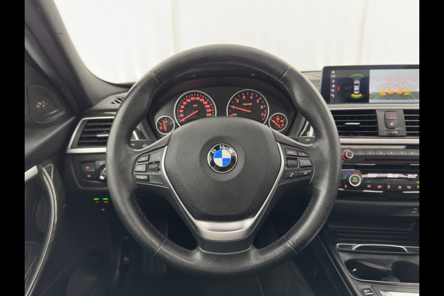 BMW 3-serie 330e High Executive (Plug-in) (INCL.BTW) Aut. *PANO | HEAD-UP | LEATHER | FULL-LED | MEMORY-PACK | HARMAN/KARDON | BLIND-SPOT | KEYLESS | CAMERA | NAVI-FULLMAP | DAB | PRIVACY-GLASS | ECC | PDC | 18''ALU*
