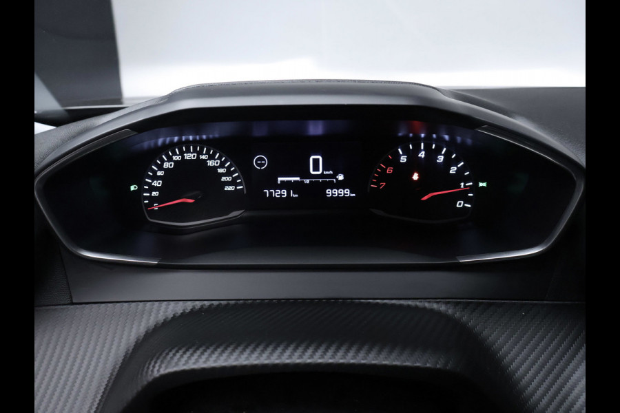 Peugeot 2008 1.2 PureTech 100 Sport (APPLE CARPLAY,NAVI,CAMERA,STOELVERWARMING,CLIMATE,CRUISE,LED,SPORTSTOELEN,NETTE STAAT)