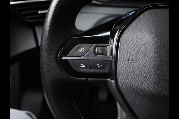 Peugeot 2008 1.2 PureTech 100 Sport (APPLE CARPLAY,NAVI,CAMERA,STOELVERWARMING,CLIMATE,CRUISE,LED,SPORTSTOELEN,NETTE STAAT)