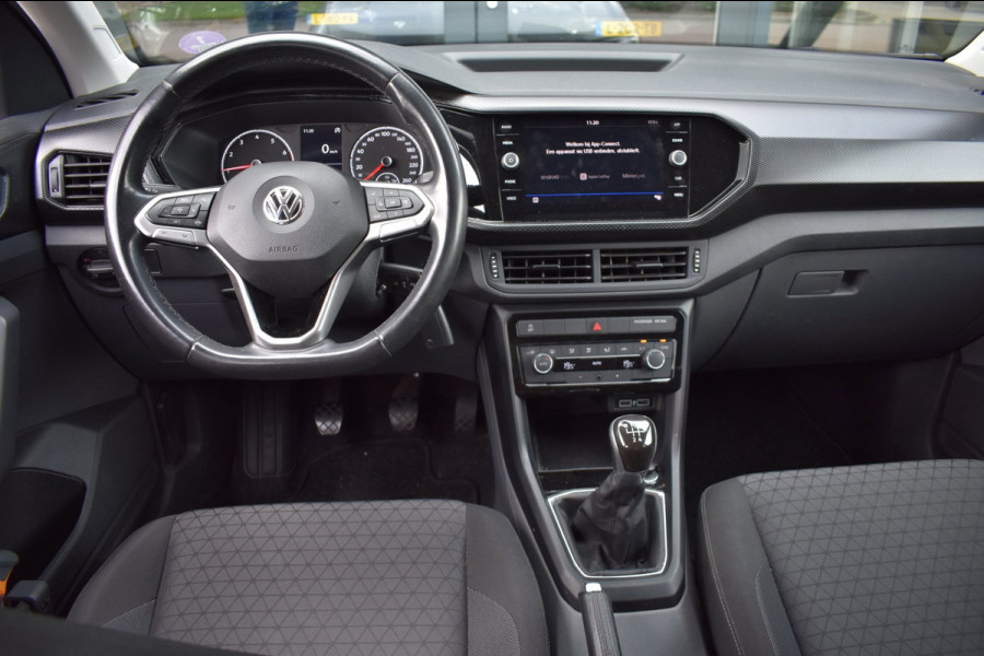 Volkswagen T-Cross 1.0 TSI Life | CAMERA | TREKHAAK | APPLE CARPLAY | ANDROID AUTO | BLINDSPOT | NAP