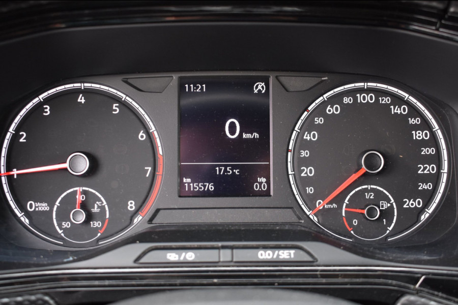 Volkswagen T-Cross 1.0 TSI Life | CAMERA | TREKHAAK | APPLE CARPLAY | ANDROID AUTO | BLINDSPOT | NAP