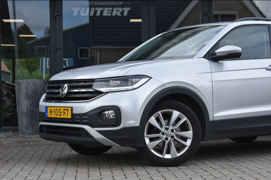 Volkswagen T-Cross 1.0 TSI Life | CAMERA | TREKHAAK | APPLE CARPLAY | ANDROID AUTO | BLINDSPOT | NAP
