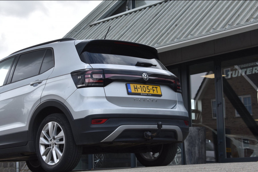 Volkswagen T-Cross 1.0 TSI Life | CAMERA | TREKHAAK | APPLE CARPLAY | ANDROID AUTO | BLINDSPOT | NAP