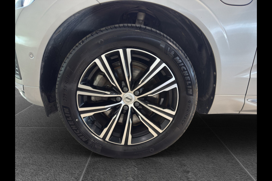 Volvo XC60 T6 Long Range Inscription Trekhaak 360Camera Luxe-Leder 350pk
