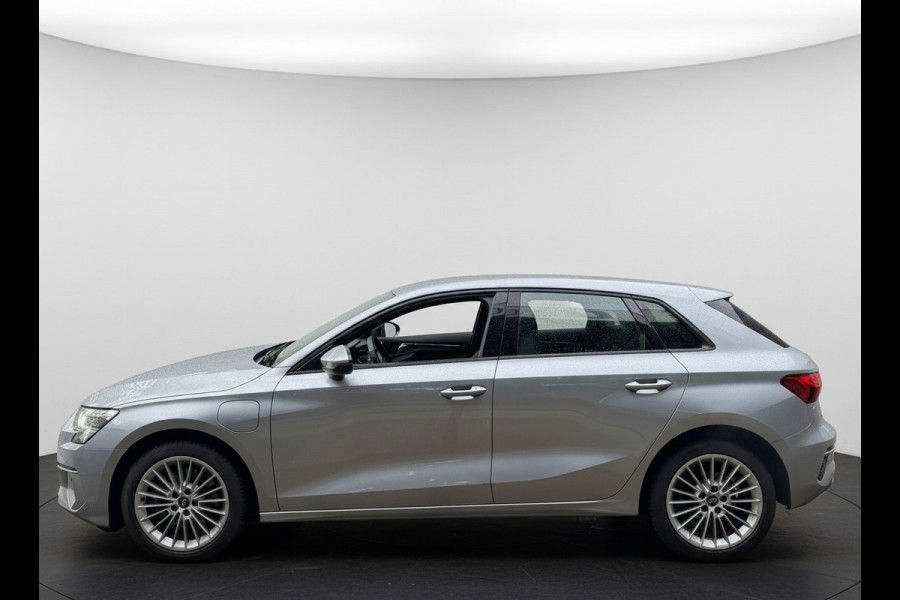 Audi A3 Sportback 40 TFSIe 204PK HYBRIDE S-TRONIC ADVANCED EDITION LEDER/NAVI/ACC/VIRTUAL