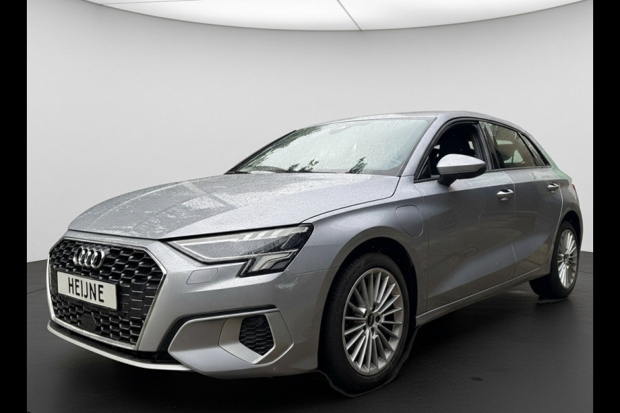 Audi A3 Sportback 40 TFSIe 204PK HYBRIDE S-TRONIC ADVANCED EDITION LEDER/NAVI/ACC/VIRTUAL