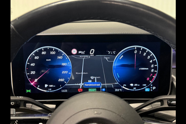 Mercedes-Benz GLC 300e 4MATIC AMG Line | PANO | 360 CAMERA | MEMORY | NIGHT | VOL!