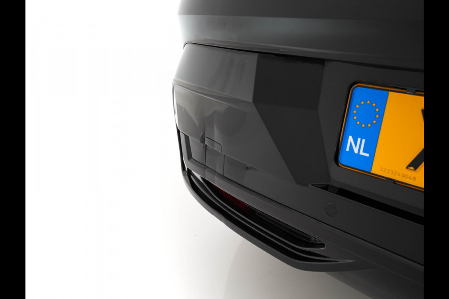 Renault Mégane E-Tech EV40 Boost Charge Equilibre [3-Fase-11kW] (INCL.BTW) Aut. *DIGI-COCKPIT | FULL-LED | COMFORT-SEATS | NAVI-FULLMAP | CAMERA | SHIFT-PADDLES | ECC | PDC | CRUISE | 18''ALU*