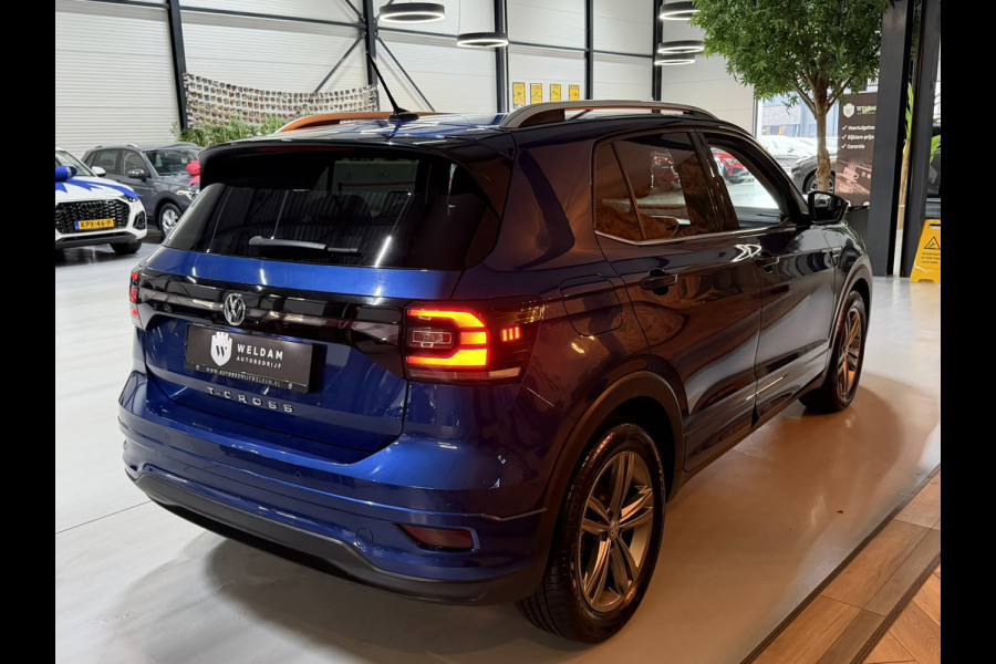 Volkswagen T-Cross 1.0 TSI R-Line DSG|ACC|Lane Assist|CarPlay|Virtual Cockpit|Camera|LED|Dealer Onderh.|69DKM|Rijklaar