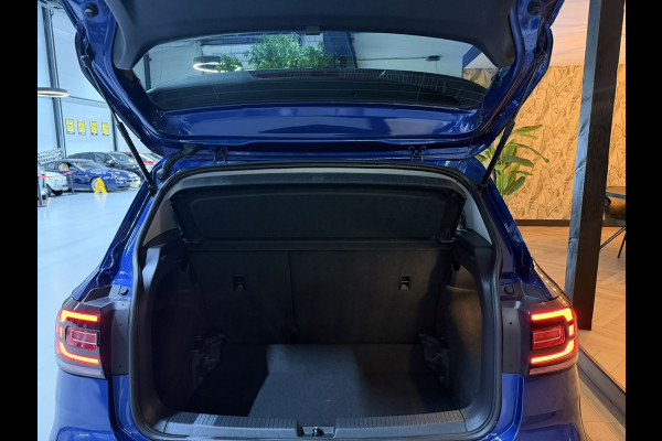 Volkswagen T-Cross 1.0 TSI R-Line DSG|ACC|Lane Assist|CarPlay|Virtual Cockpit|Camera|LED|Dealer Onderh.|69DKM|Rijklaar