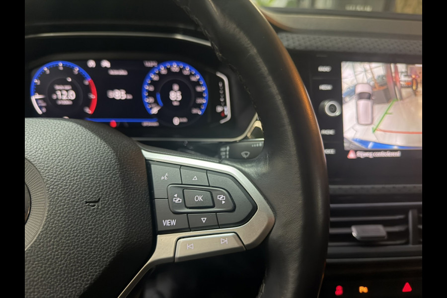 Volkswagen T-Cross 1.0 TSI R-Line DSG|ACC|Lane Assist|CarPlay|Virtual Cockpit|Camera|LED|Dealer Onderh.|69DKM|Rijklaar