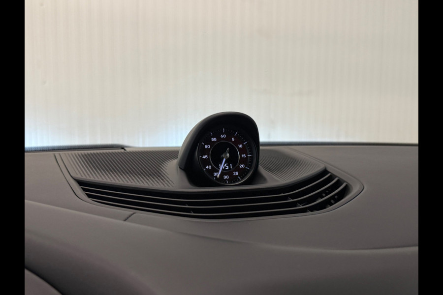 Porsche Taycan 4S Performance 84 kWh | NAP | SPORT CHRONO | ZONNEDAK | BOSE AUDIO