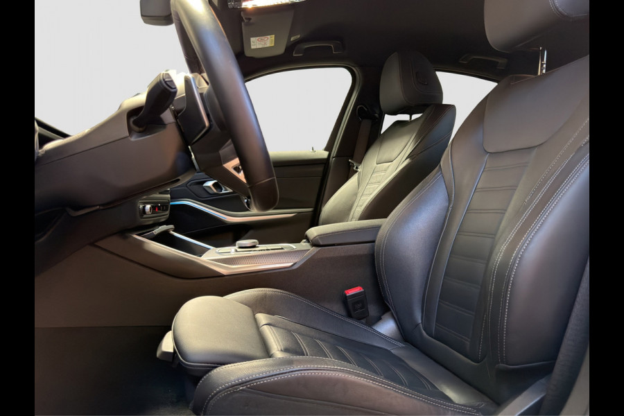 BMW 3-serie 330e xDrive!|M-Sport|360|Memory|HUD|Keyless|ACC