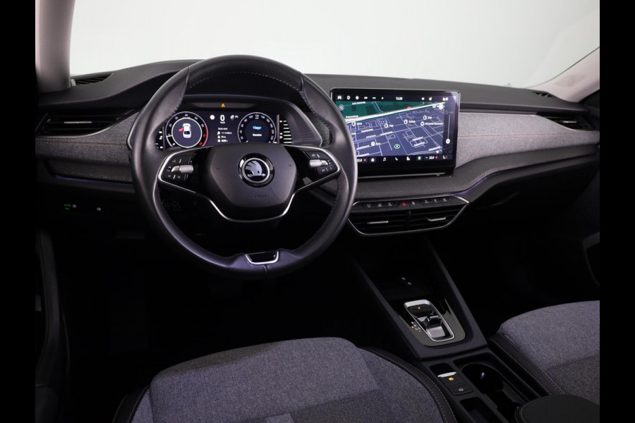 Škoda Octavia 1.5 TSI MHEV Business Edition Plus 115 pk Automaat | Verlengde garantie | Navigatie | Parkeersensoren | Achteruitrijcamera | Keyless | Adaptieve cruise control |