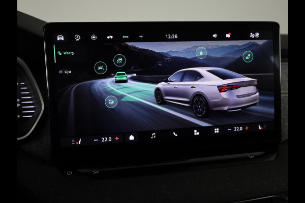 Škoda Octavia 1.5 TSI MHEV Business Edition Plus 115 pk Automaat | Verlengde garantie | Navigatie | Parkeersensoren | Achteruitrijcamera | Keyless | Adaptieve cruise control |