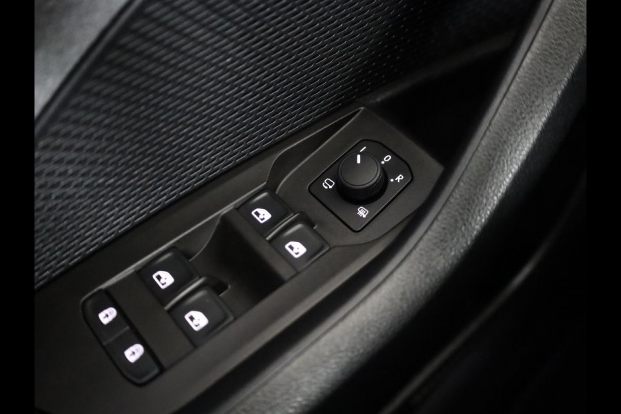 Škoda Octavia 1.5 TSI MHEV Business Edition Plus 115 pk Automaat | Verlengde garantie | Navigatie | Parkeersensoren | Achteruitrijcamera | Keyless | Adaptieve cruise control |