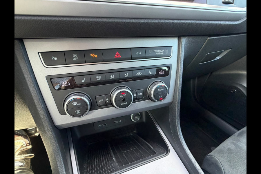 Seat Ateca 1.5 TSI FR Business Intense leer alcantara VOL