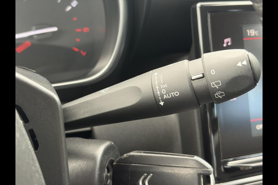 Citroën C3 Aircross 1.2 PureTech Feel Draadloze telefoonlader  l Carplay l Navi l Clima l Cruise l Pdc l Lm velgen l 2e Eigenaar l N.A.P l Nieuwe Apk bij Aflevering