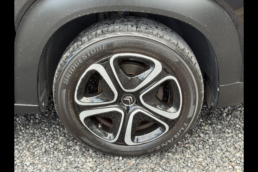 Citroën C3 Aircross 1.2 PureTech Feel Draadloze telefoonlader  l Carplay l Navi l Clima l Cruise l Pdc l Lm velgen l 2e Eigenaar l N.A.P l Nieuwe Apk bij Aflevering