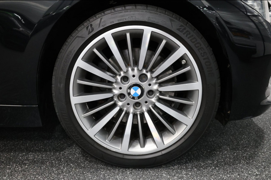 BMW 3 Serie Touring 330i M Sport Edition Luxury/LED/PANO/HUD/LEER+S.VERWARMING/LMV/CRUISE/ECC/12 MND GARANTIE!