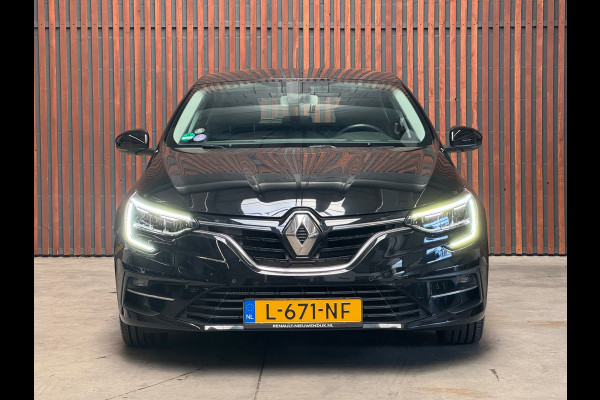 Renault Mégane 1.3 TCe Bose Navi-Pdc-Camera-Cruise-Clima-Carplay-NL Auto-NAP