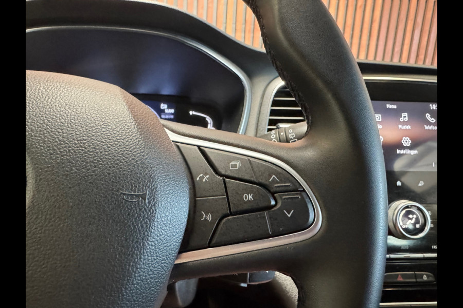 Renault Mégane 1.3 TCe Bose Navi-Pdc-Camera-Cruise-Clima-Carplay-NL Auto-NAP