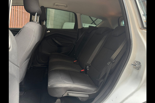 Ford Kuga 1.5 EcoBoost Trend Ultimate NAVI-CRUISE-CLIMA-BT/TEL-TREKHAAK