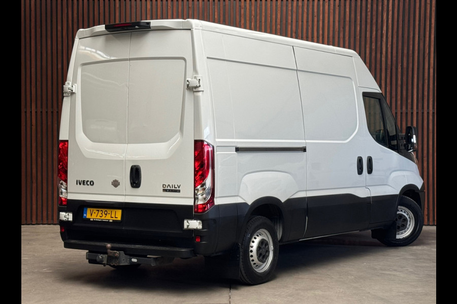Iveco Daily 35S16V 2.3 H2 AUT CAMERA-CRUISE-TREKHAAK-DAB+