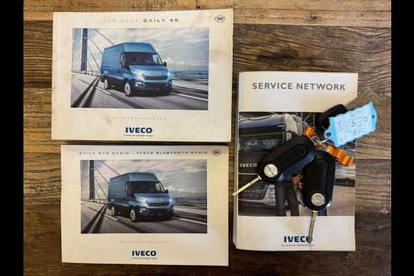 Iveco Daily 35S16V 2.3 H2 AUT CAMERA-CRUISE-TREKHAAK-DAB+