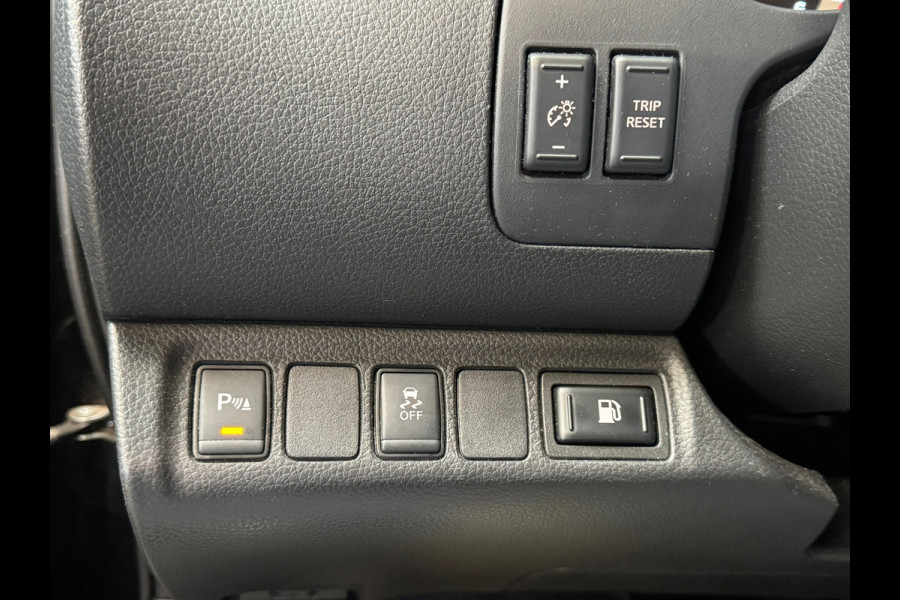 Nissan Navara 2.3 dCi AUT MARGE Tekna+ Double Cab 4WD NAVI-CLIMA-CRUISE-PDC-CAMERA-TREKHAAK