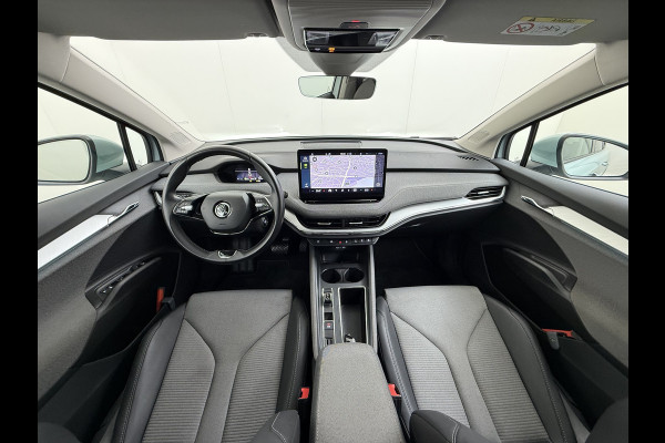 Škoda ENYAQ iV 60 SOH 93% Camera Comfort-pakket Draadloze telefoonlader Keyless entry Privacy Glas Apple Carplay Android Auto Navi Ecc Pdc P-Assist Lmv Led Isofix Mirrorlink® Cruise Control 1e Eigenaar Origineel Nederlandse Auto