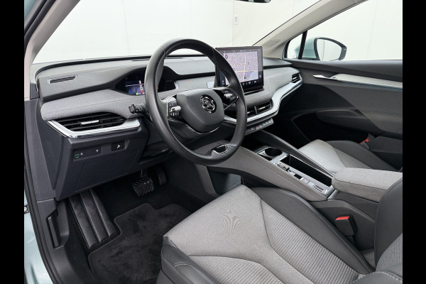 Škoda ENYAQ iV 60 SOH 93% Camera Comfort-pakket Draadloze telefoonlader Keyless entry Privacy Glas Apple Carplay Android Auto Navi Ecc Pdc P-Assist Lmv Led Isofix Mirrorlink® Cruise Control 1e Eigenaar Origineel Nederlandse Auto