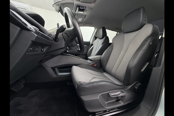 Škoda ENYAQ iV 60 SOH 93% Camera Comfort-pakket Draadloze telefoonlader Keyless entry Privacy Glas Apple Carplay Android Auto Navi Ecc Pdc P-Assist Lmv Led Isofix Mirrorlink® Cruise Control 1e Eigenaar Origineel Nederlandse Auto