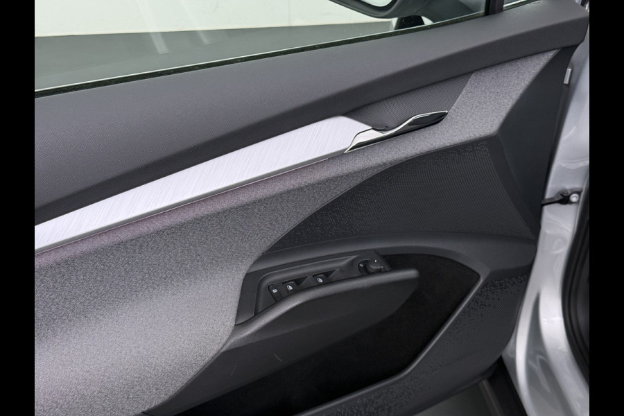 Škoda ENYAQ iV 60 SOH 91% Apple Carplay Android Auto Navi Ecc Pdc Keyless-go Lmv 20" Isofix Lane Assist Bluetooth Mirrolink Led Rijstrooksensor 1e Eigenaar Dealeronderhouden Origineel Nederlandse Auto