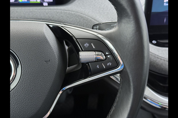 Škoda ENYAQ iV 60 SOH 91% Apple Carplay Android Auto Navi Ecc Pdc Keyless-go Lmv 20" Isofix Lane Assist Bluetooth Mirrolink Led Rijstrooksensor 1e Eigenaar Dealeronderhouden Origineel Nederlandse Auto