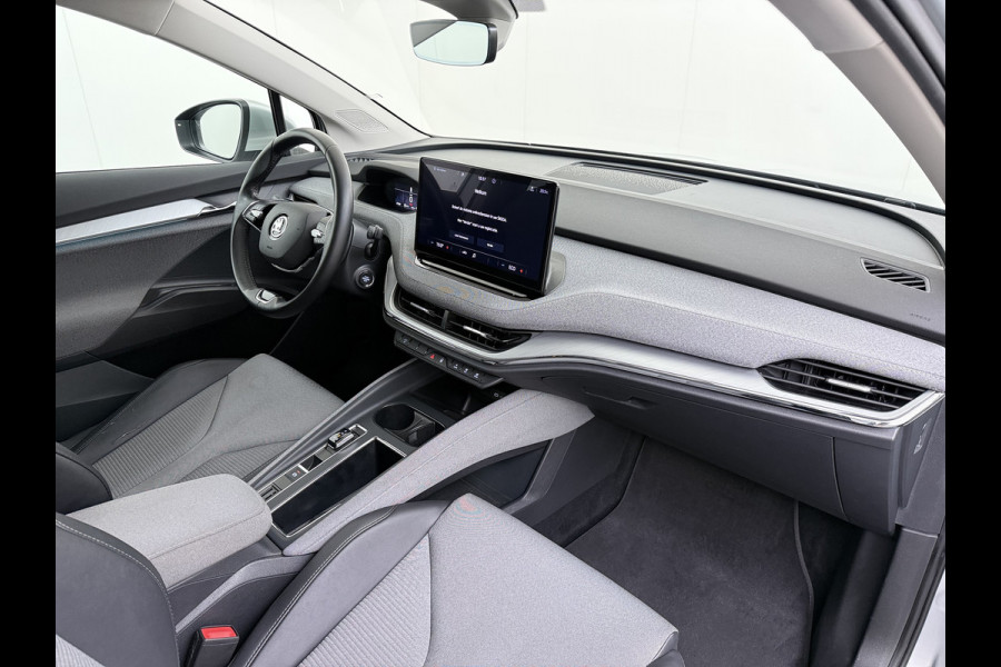 Škoda ENYAQ iV 60 SOH 91% Apple Carplay Android Auto Navi Ecc Pdc Keyless-go Lmv 20" Isofix Lane Assist Bluetooth Mirrolink Led Rijstrooksensor 1e Eigenaar Dealeronderhouden Origineel Nederlandse Auto