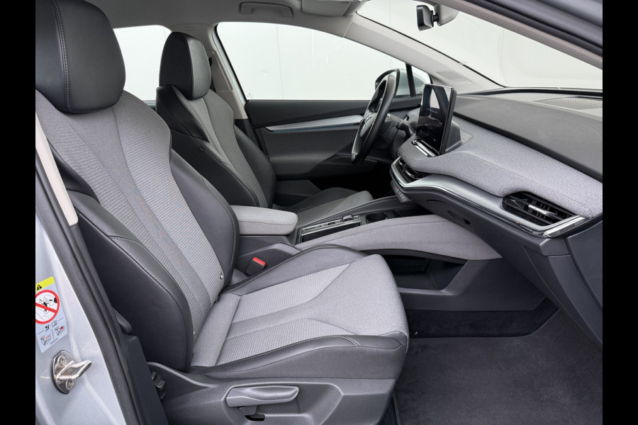 Škoda ENYAQ iV 60 SOH 91% Apple Carplay Android Auto Navi Ecc Pdc Keyless-go Lmv 20" Isofix Lane Assist Bluetooth Mirrolink Led Rijstrooksensor 1e Eigenaar Dealeronderhouden Origineel Nederlandse Auto