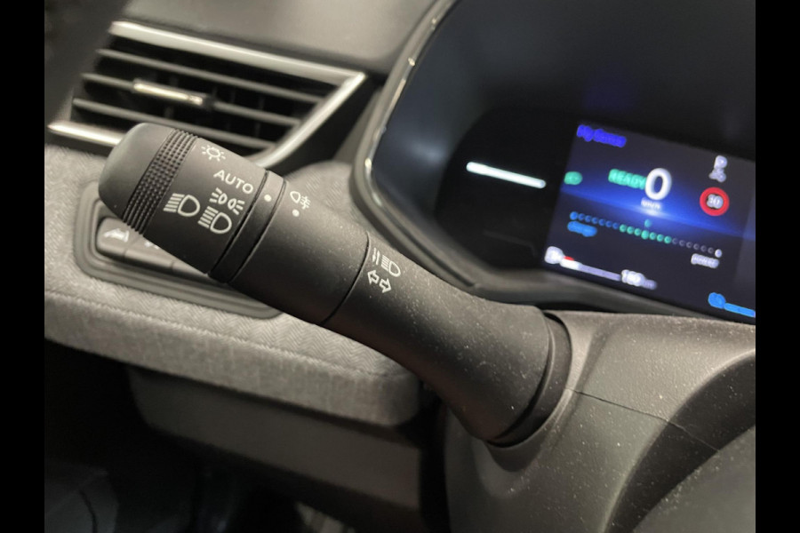 Renault Clio 1.6 E-Tech Full Hybrid Aut. 145pk Techno 360 Camera Full LED Matrix Easy Link Digitaal Dashboard Climate Stoelverwarming Stuurverwarming Keyless Privacy Glass 16 inch LM Velgen
