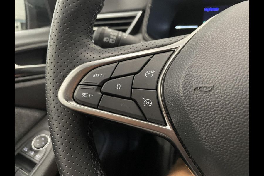Renault Clio 1.6 E-Tech Full Hybrid Aut. 145pk Techno 360 Camera Full LED Matrix Easy Link Digitaal Dashboard Climate Stoelverwarming Stuurverwarming Keyless Privacy Glass 16 inch LM Velgen