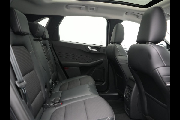 Ford Kuga 2.5 Titanium X PHEV 225pk Dealer O.H. | Trekhaak Afn. | Panodak | Adaptive Cruise | Head Up | 360 Camera | Bang & Olufsen | Keyless | Blis | Apple Carplay | Navigatie | DAB | Plug In Hybrid |