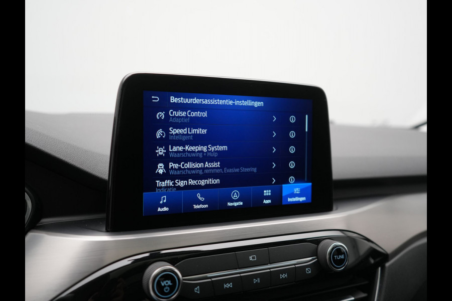 Ford Kuga 2.5 Titanium X PHEV 225pk Dealer O.H. | Trekhaak Afn. | Panodak | Adaptive Cruise | Head Up | 360 Camera | Bang & Olufsen | Keyless | Blis | Apple Carplay | Navigatie | DAB | Plug In Hybrid |