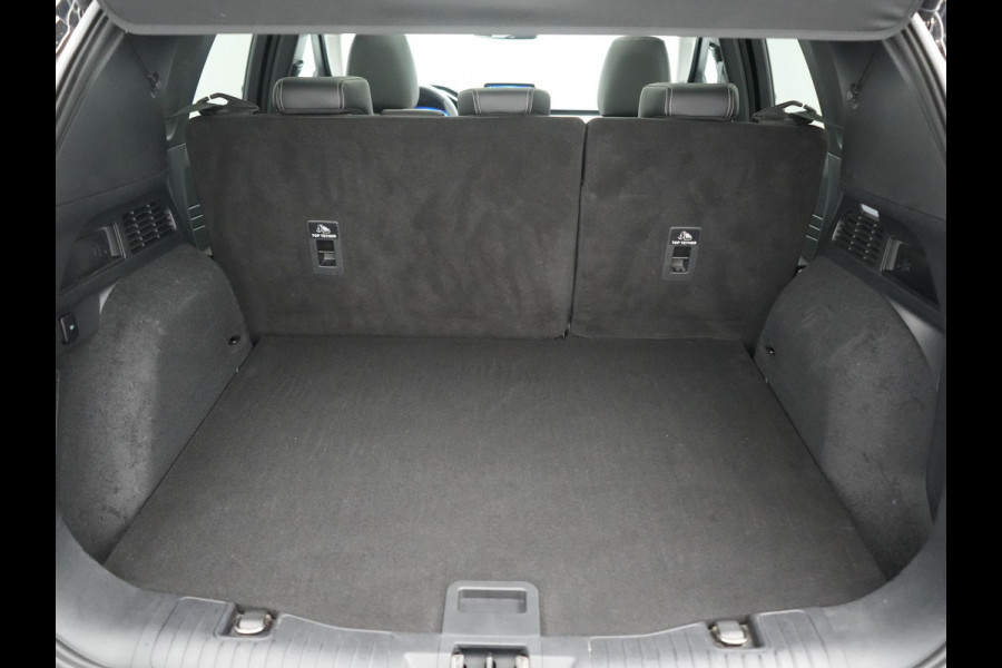 Ford Kuga 2.5 Titanium X PHEV 225pk Dealer O.H. | Trekhaak Afn. | Panodak | Adaptive Cruise | Head Up | 360 Camera | Bang & Olufsen | Keyless | Blis | Apple Carplay | Navigatie | DAB | Plug In Hybrid |