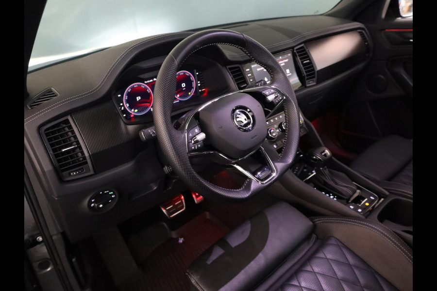 Škoda Kodiaq 1.5 TSI Sportline Business 150pk DSG | Panoramadak | Lederen bekleding | Navigatiesysteem | Voorstoelen verwarmd | Lichtmetalen velgen 20" | Travel-pakket | Apple Carplay/Android Auto