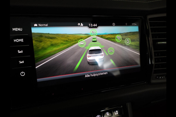 Škoda Kodiaq 1.5 TSI Sportline Business 150pk DSG | Panoramadak | Lederen bekleding | Navigatiesysteem | Voorstoelen verwarmd | Lichtmetalen velgen 20" | Travel-pakket | Apple Carplay/Android Auto