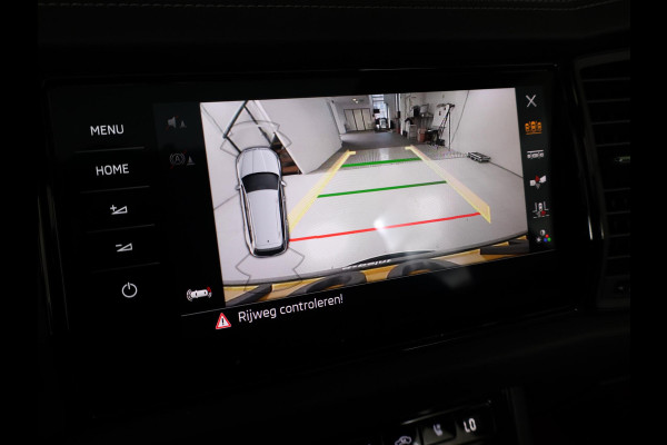 Škoda Kodiaq 1.5 TSI Sportline Business 150pk DSG | Panoramadak | Lederen bekleding | Navigatiesysteem | Voorstoelen verwarmd | Lichtmetalen velgen 20" | Travel-pakket | Apple Carplay/Android Auto