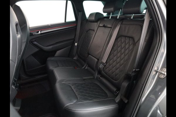 Škoda Kodiaq 1.5 TSI Sportline Business 150pk DSG | Panoramadak | Lederen bekleding | Navigatiesysteem | Voorstoelen verwarmd | Lichtmetalen velgen 20" | Travel-pakket | Apple Carplay/Android Auto
